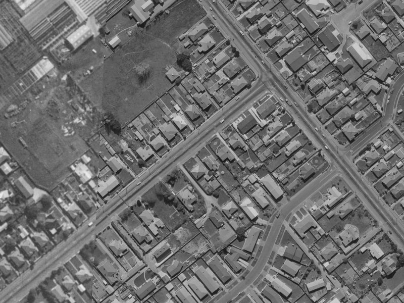 14 Strauss Place from the air, 1970-1974