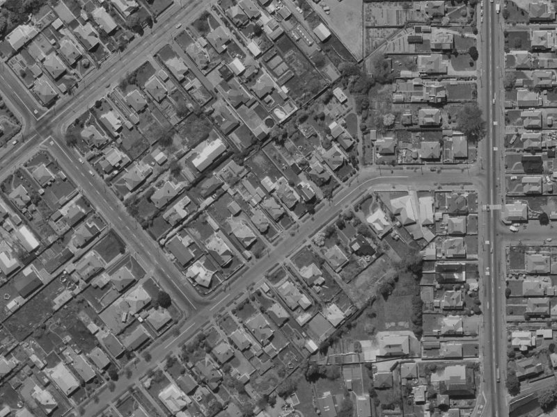 31 Aylmer Street from the air, 1970-1974