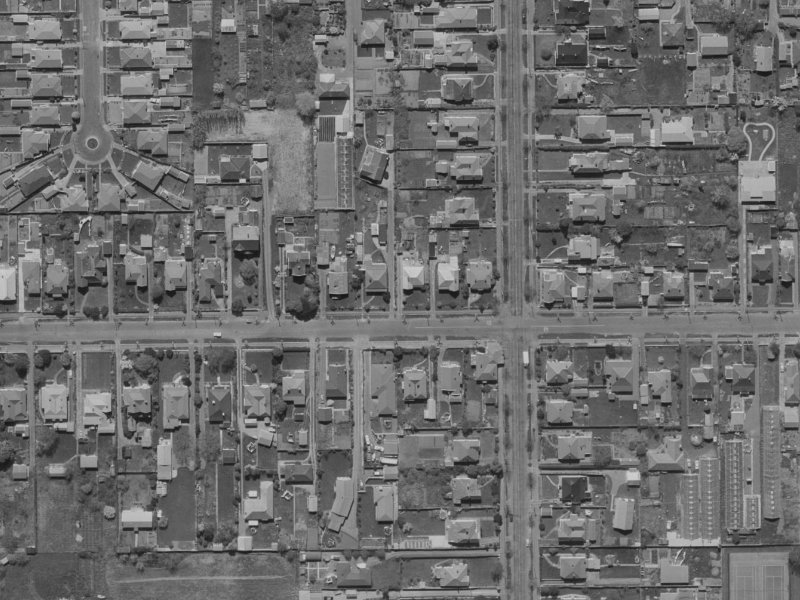 91 Fisher Avenue from the air, 1970-1974