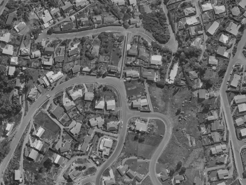 43 Cannon Hill Crescent from the air, 1970-1974