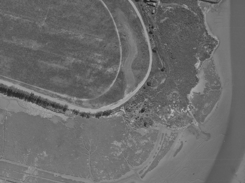 24 Settlers Crescent from the air, 1970-1974