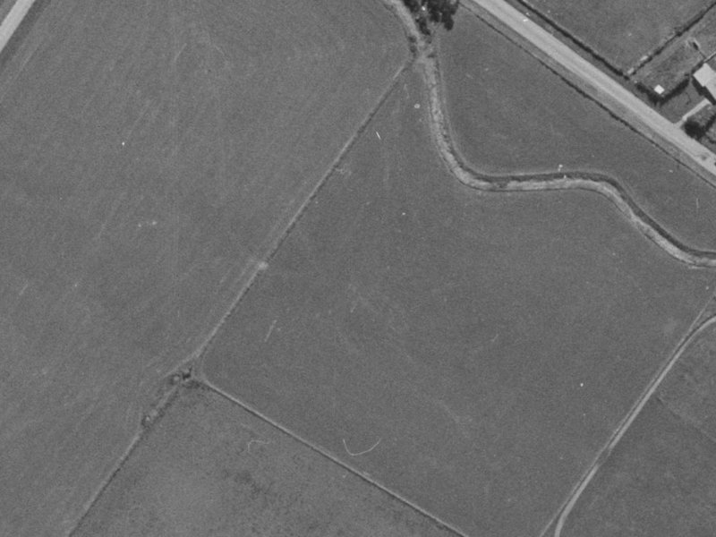 24 Griselinia Crescent from the air, 1970-1974