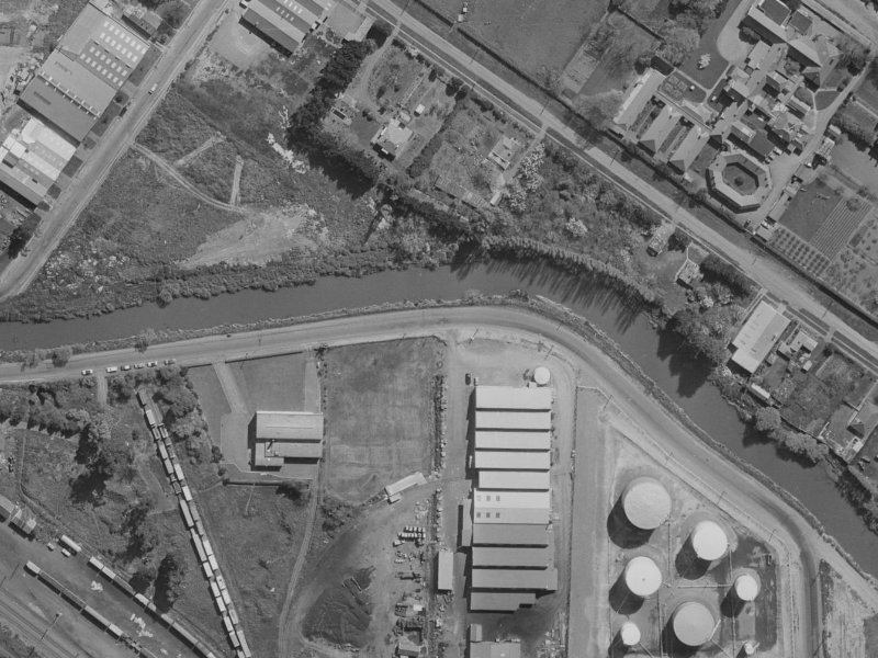 217 Cumnor Terrace from the air, 1970-1974