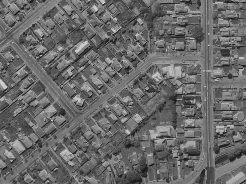 32 Aylmer Street from the air, 1970-1974