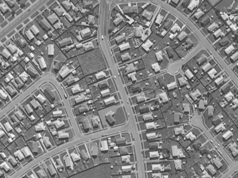 24 Rowley Avenue from the air, 1970-1974
