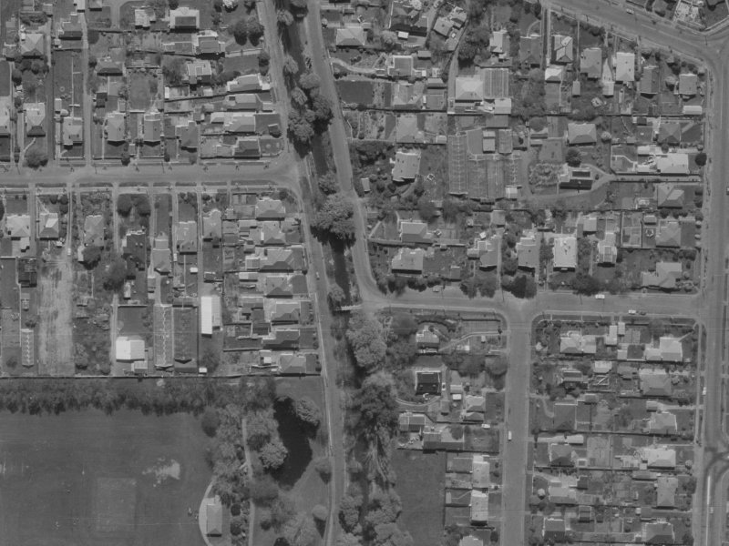 84-82 Palatine Terrace from the air, 1970-1974