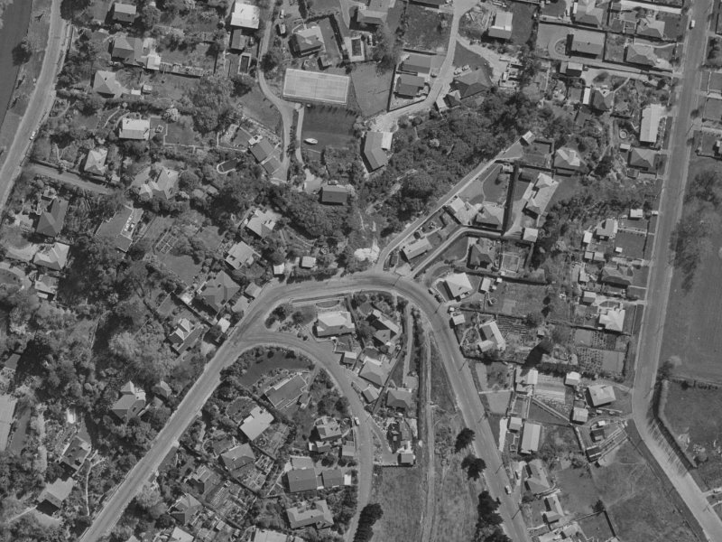 361 Centaurus Road from the air, 1970-1974