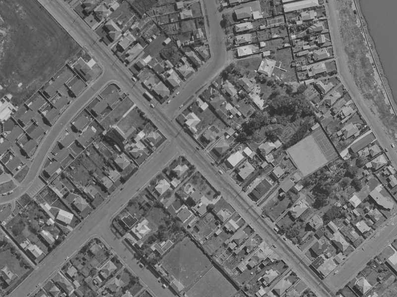 65 Main Road from the air, 1970-1974
