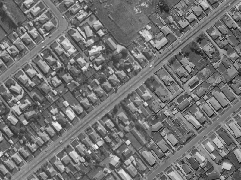 48B Frankleigh Street from the air, 1970-1974