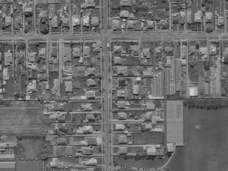 46 Norwood Street from the air, 1970-1974