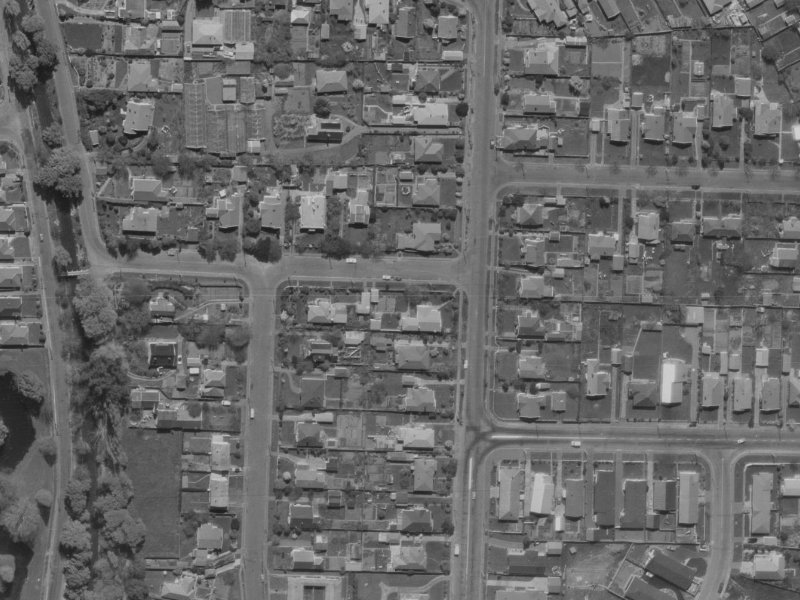 5 Saint Martins Road from the air, 1970-1974