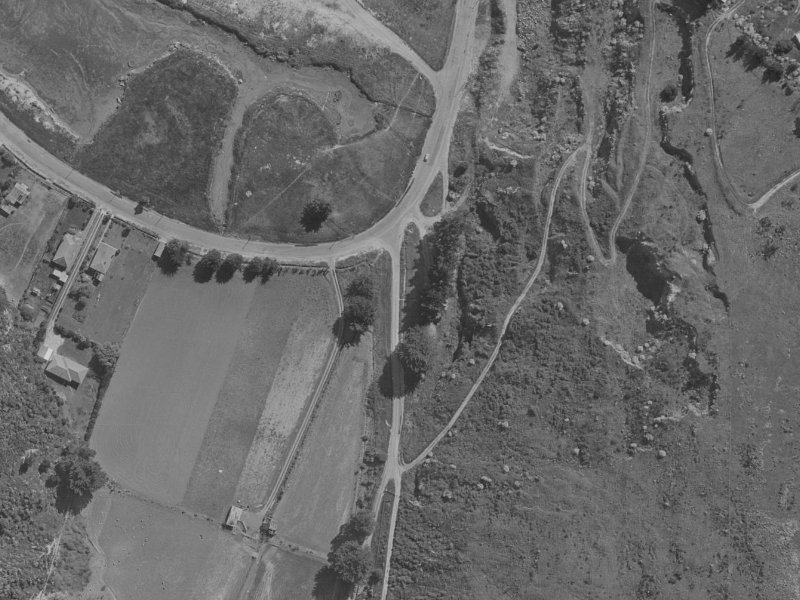 5 Glenstrae Road from the air, 1970-1974