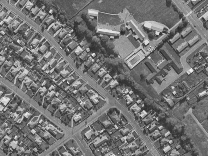 40 Greenpark Street from the air, 1970-1974