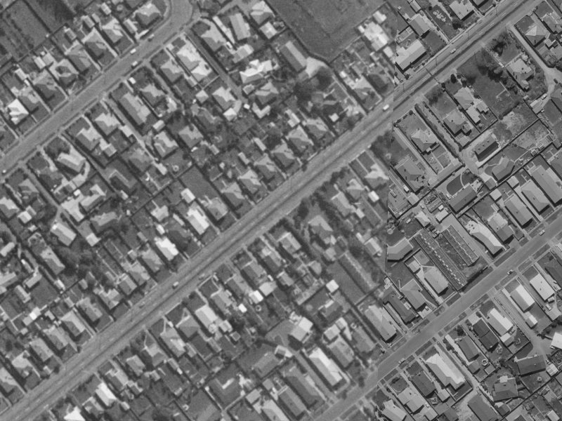 44 Frankleigh Street from the air, 1970-1974
