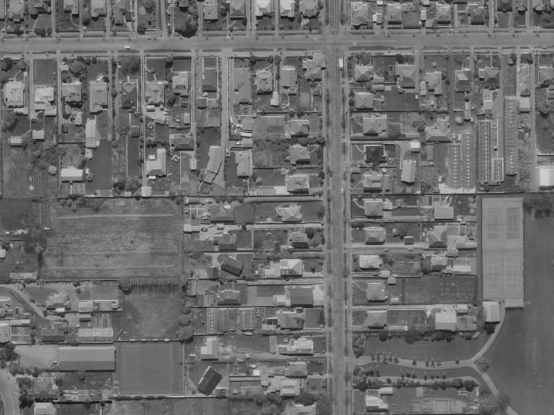 43 Norwood Street from the air, 1970-1974