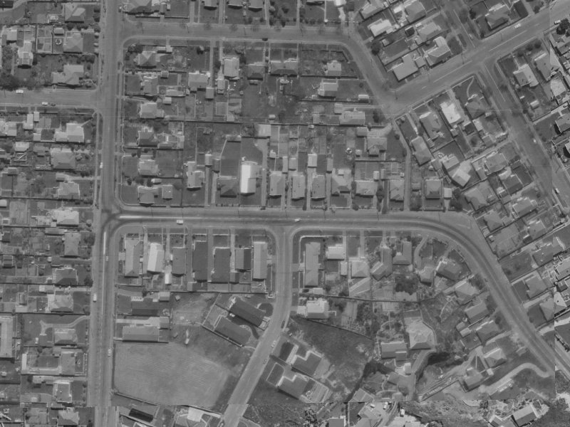 192 Centaurus Road from the air, 1970-1974