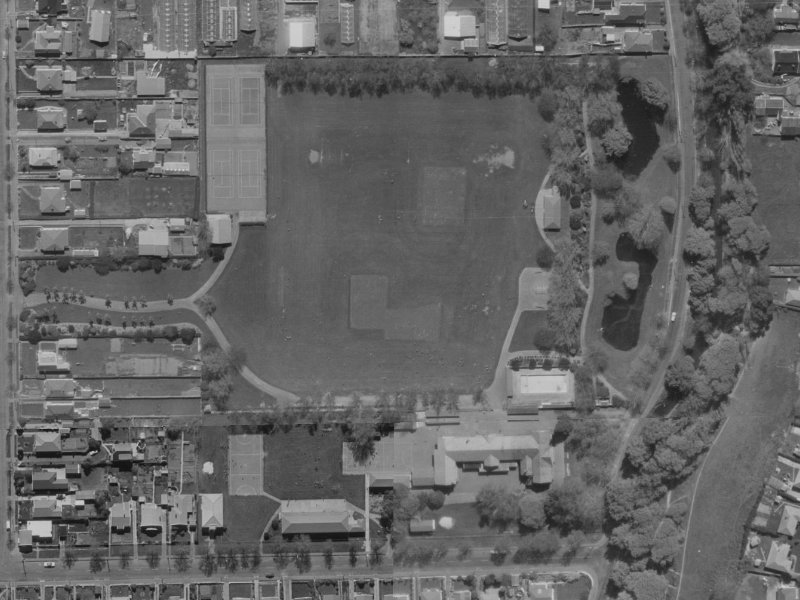 26 Norwood Street from the air, 1970-1974