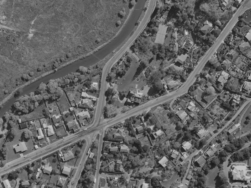81 Aynsley Terrace from the air, 1970-1974