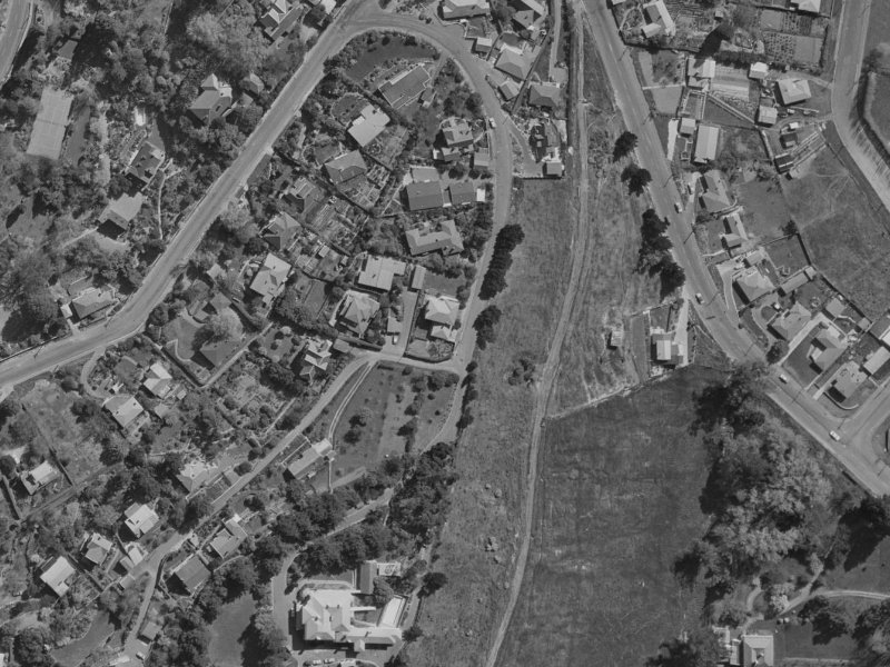 14 Glenelg Spur from the air, 1970-1974