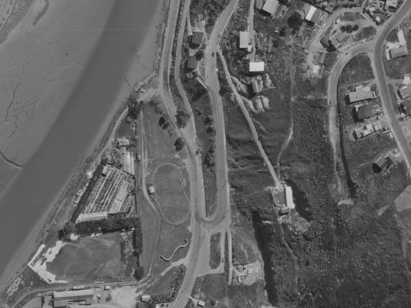 10 Cannon Hill Crescent from the air, 1970-1974
