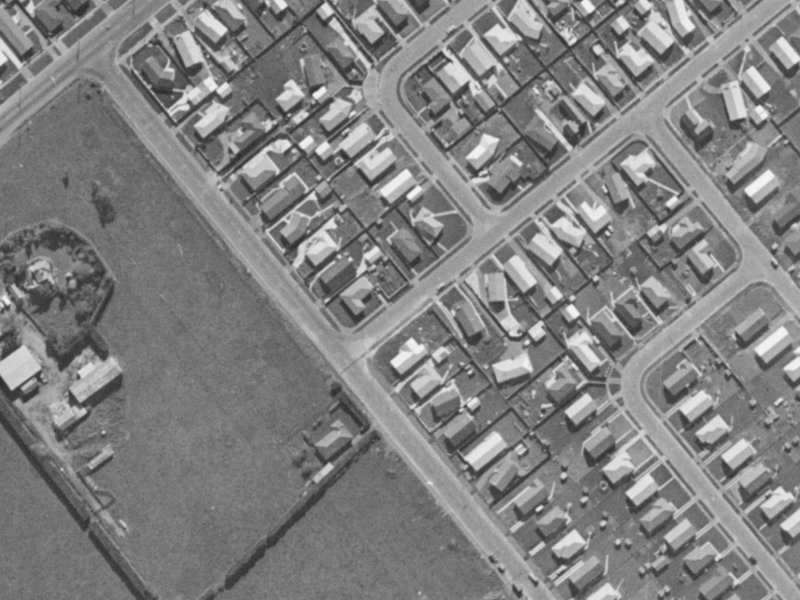 2E Barrowclough Street from the air, 1970-1974