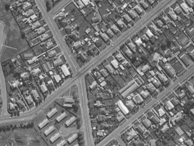 2 Frankleigh Street from the air, 1970-1974