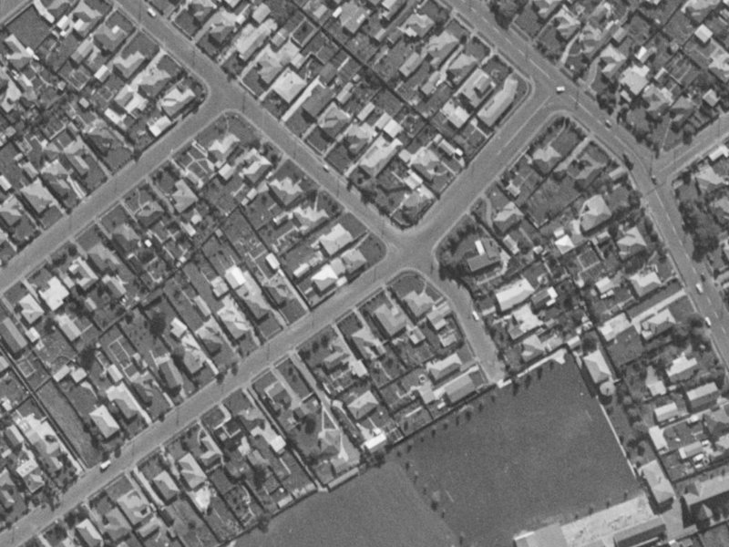 1 Maryhill Avenue from the air, 1970-1974