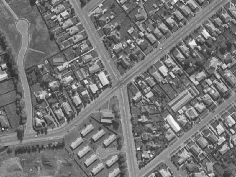 88 Lyttelton Street from the air, 1970-1974