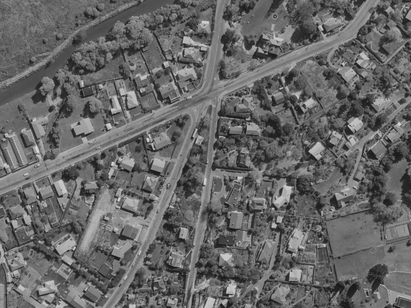 5 Rapaki Road from the air, 1970-1974