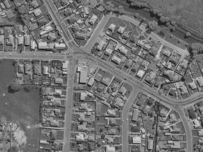 240 Centaurus Road from the air, 1970-1974