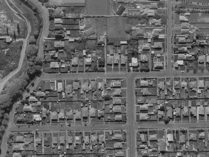 20 Sandwich Road from the air, 1970-1974