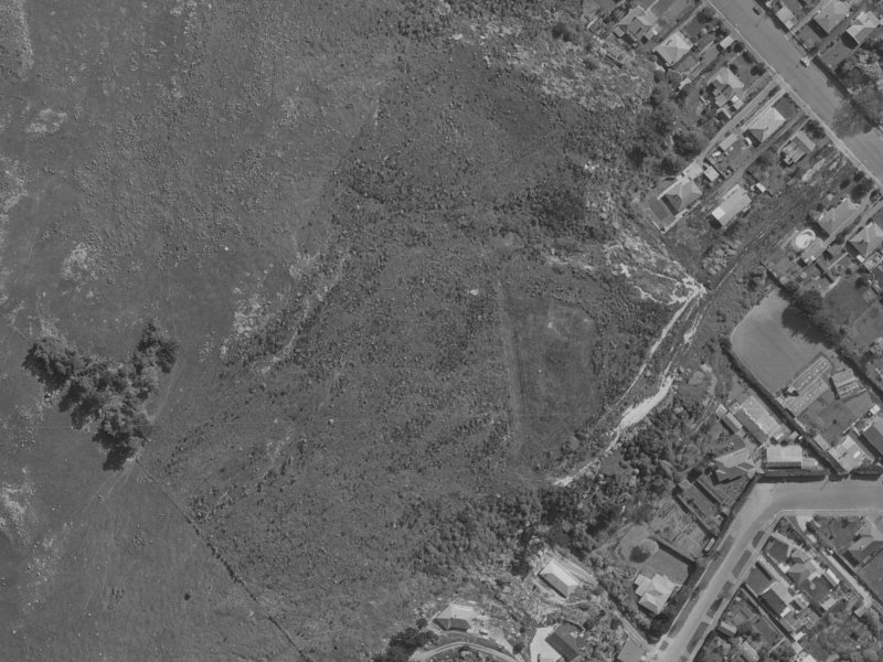 28 Challenger Lane from the air, 1970-1974