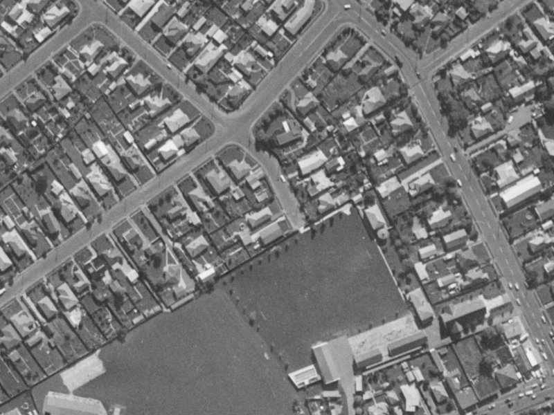 50 Wyn Street from the air, 1970-1974
