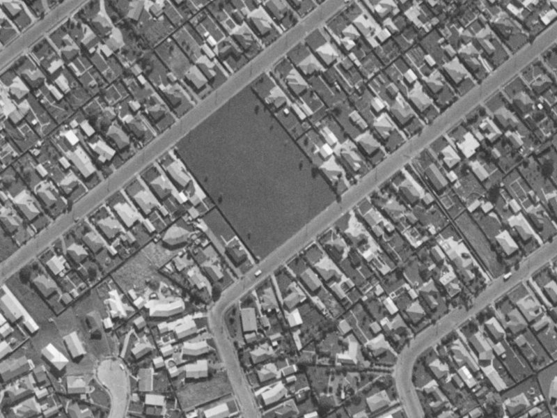 28-32 Gainsborough Street from the air, 1970-1974