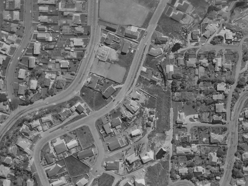 25 Parklands Drive from the air, 1970-1974