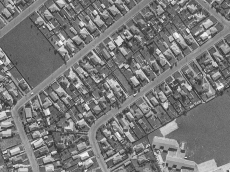 30 Maryhill Avenue from the air, 1970-1974