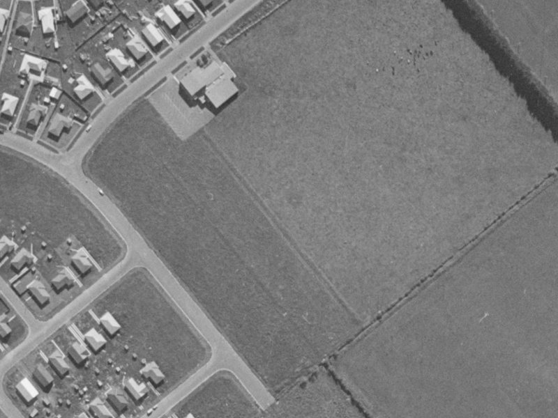 35 McCarthy Street from the air, 1970-1974