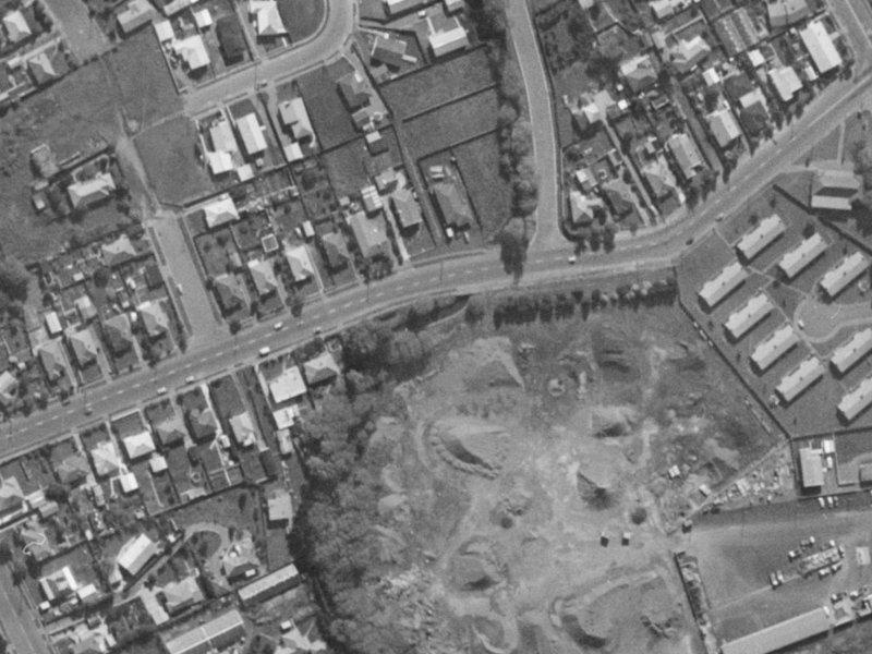 33 Sparks Road from the air, 1970-1974