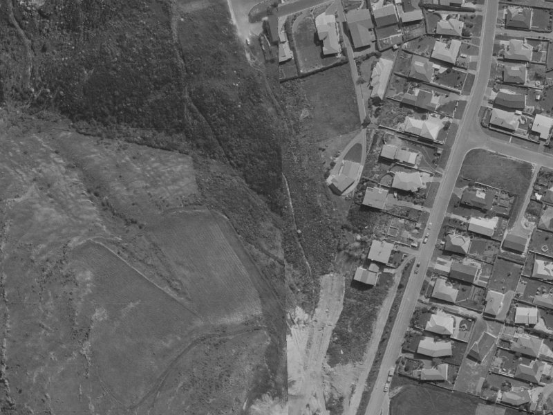 95 Cannon Hill Crescent from the air, 1970-1974