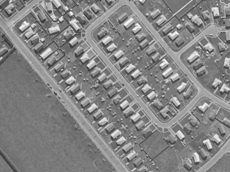 29 Leicester Crescent from the air, 1970-1974