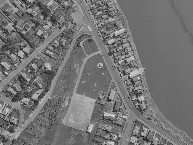 200B Main Road from the air, 1970-1974