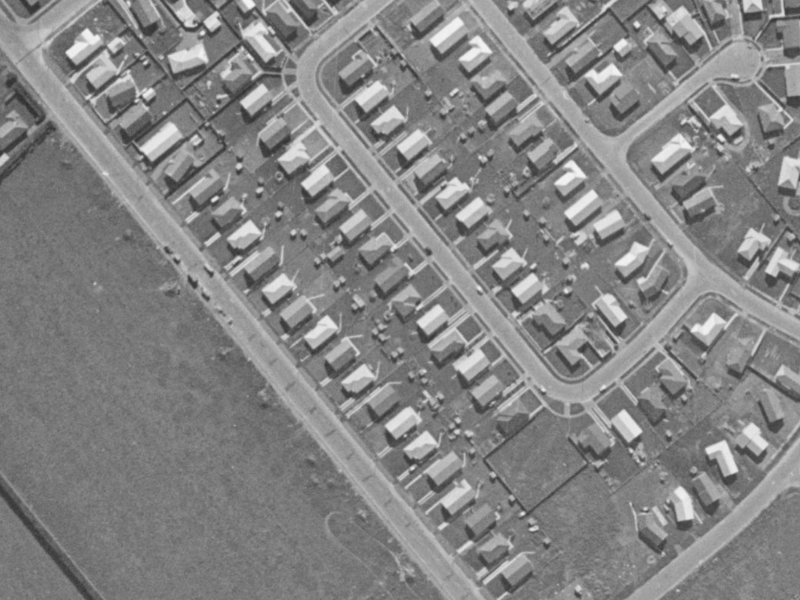27 Leicester Crescent from the air, 1970-1974