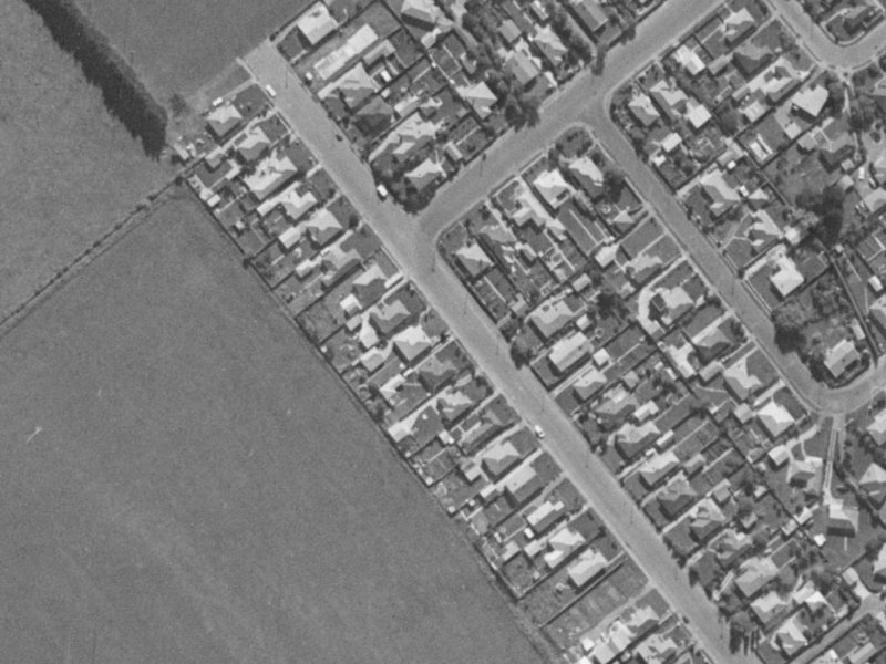 45 Victors Road from the air, 1970-1974