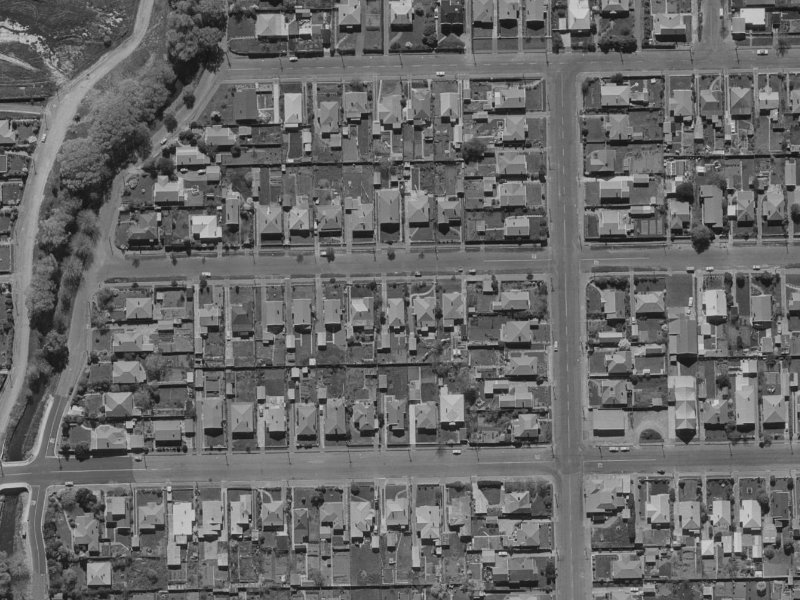 30 Martin Avenue from the air, 1970-1974