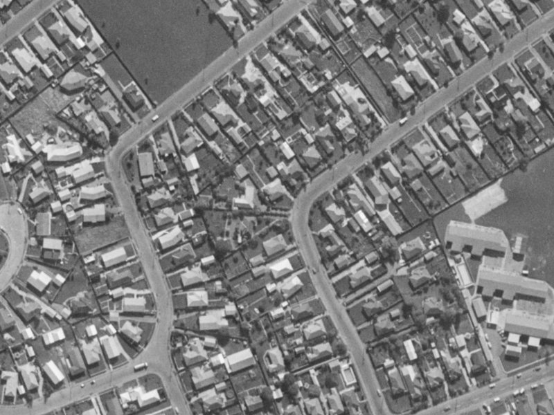 40 Maryhill Avenue from the air, 1970-1974