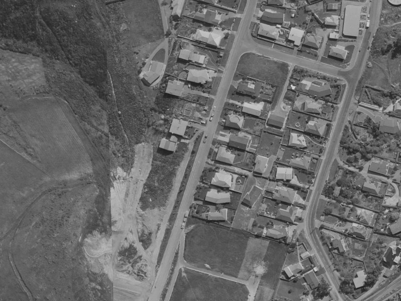 246 Cannon Hill Crescent from the air, 1970-1974