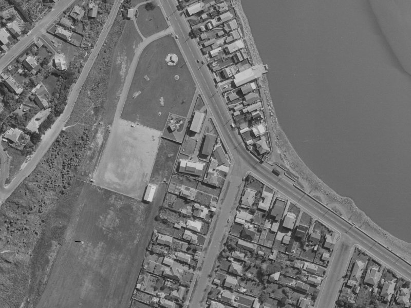 204 Main Road from the air, 1970-1974