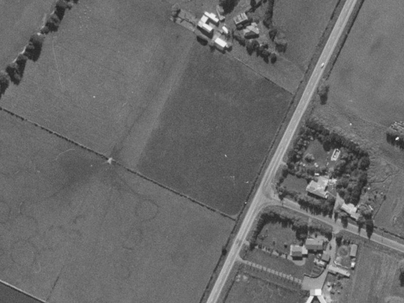 10 Sholto Duncan Crescent from the air, 1970-1974