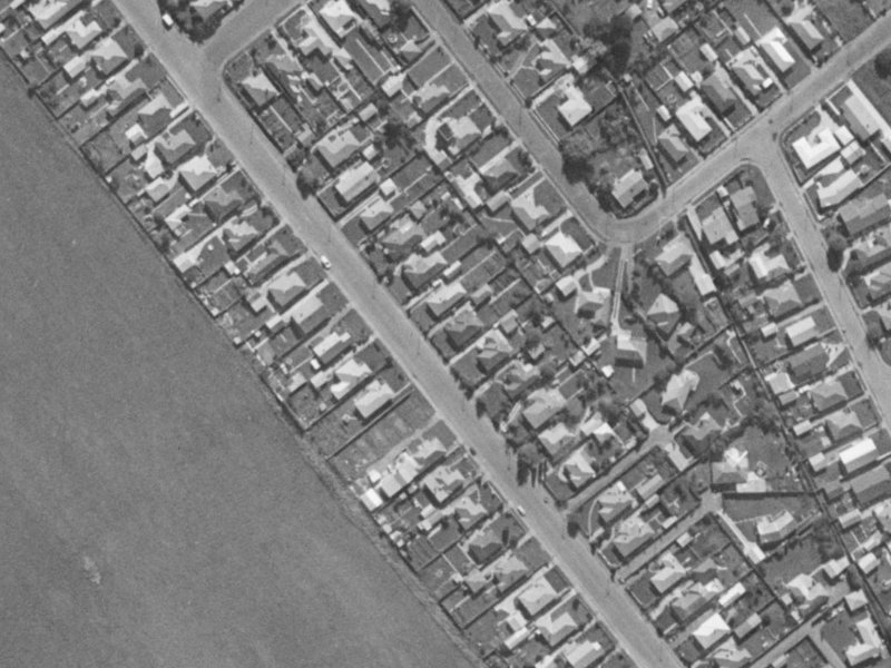 40 Victors Road from the air, 1970-1974
