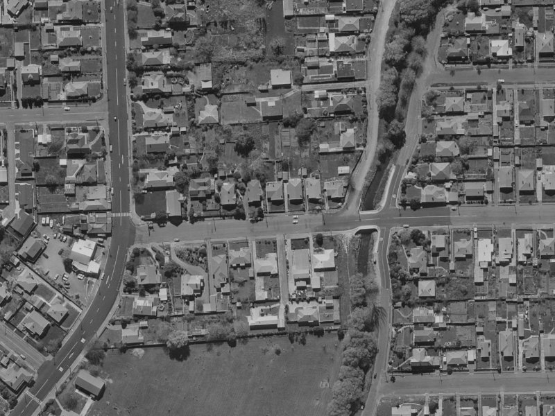 7 Malcolm Avenue from the air, 1970-1974